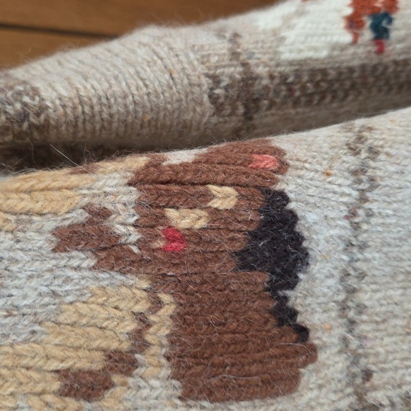 Vintage 1980s LL Bean Hunting Themed sweater - Picture 3 of 8